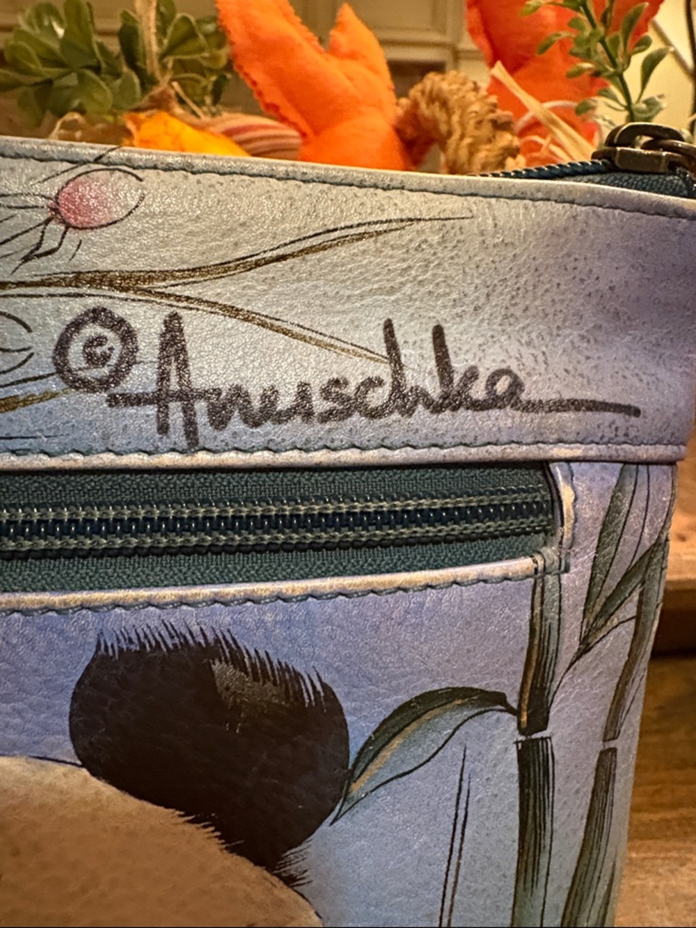 Preloved - Anuschka, Hand-painted Panda Crossbody Bag - Picture 3 of 15